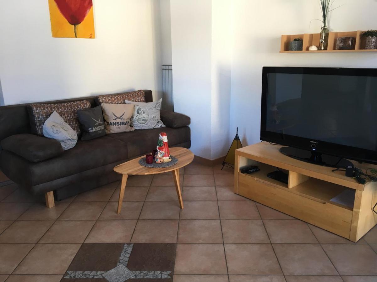Ferienwohnung Kirstin Pfeifhofer Oetz Exterior foto